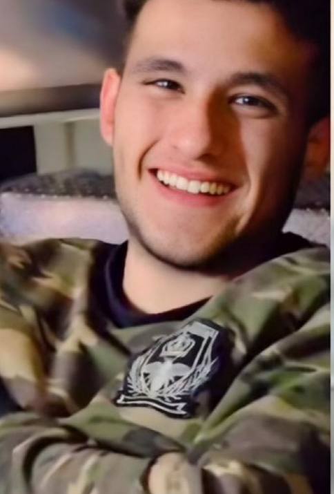 آرین محمدی (خواهرزاده)