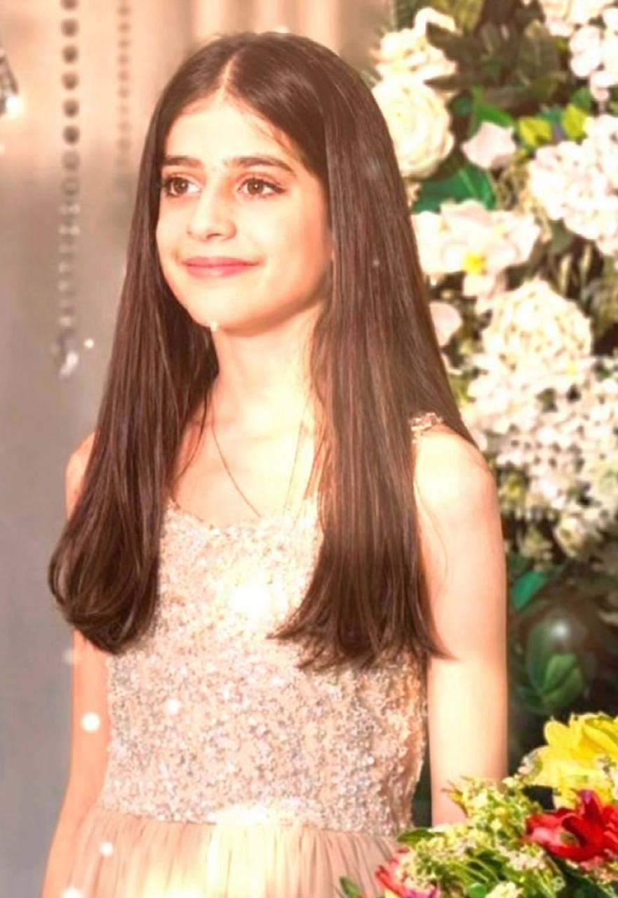 النا حسین‌نیا ۱۱ساله